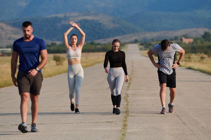 Chodíme, ale málokdo to umíme. Na výuce chůze roste nové odvětví sportovního tréninku
