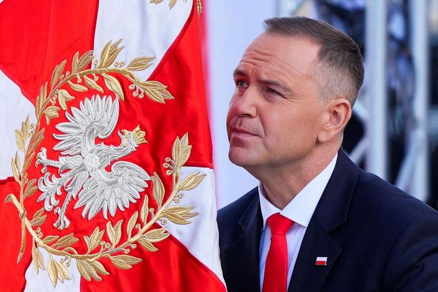 Polský prezident se rozhodl odebrat Zelenskému nejvyšší polský řád. Kvůli odkazu na nacionalisty