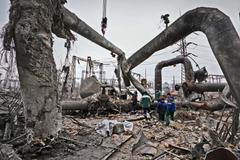 Kyjev sevřený ledem, teplárna leží v troskách