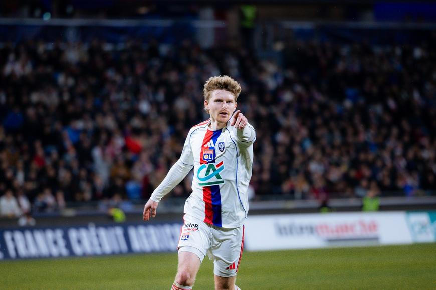 Hraje srdcem a s odvahou, ohromil znovu Šulc spoluhráče v Lyonu. Patří mu gól měsíce