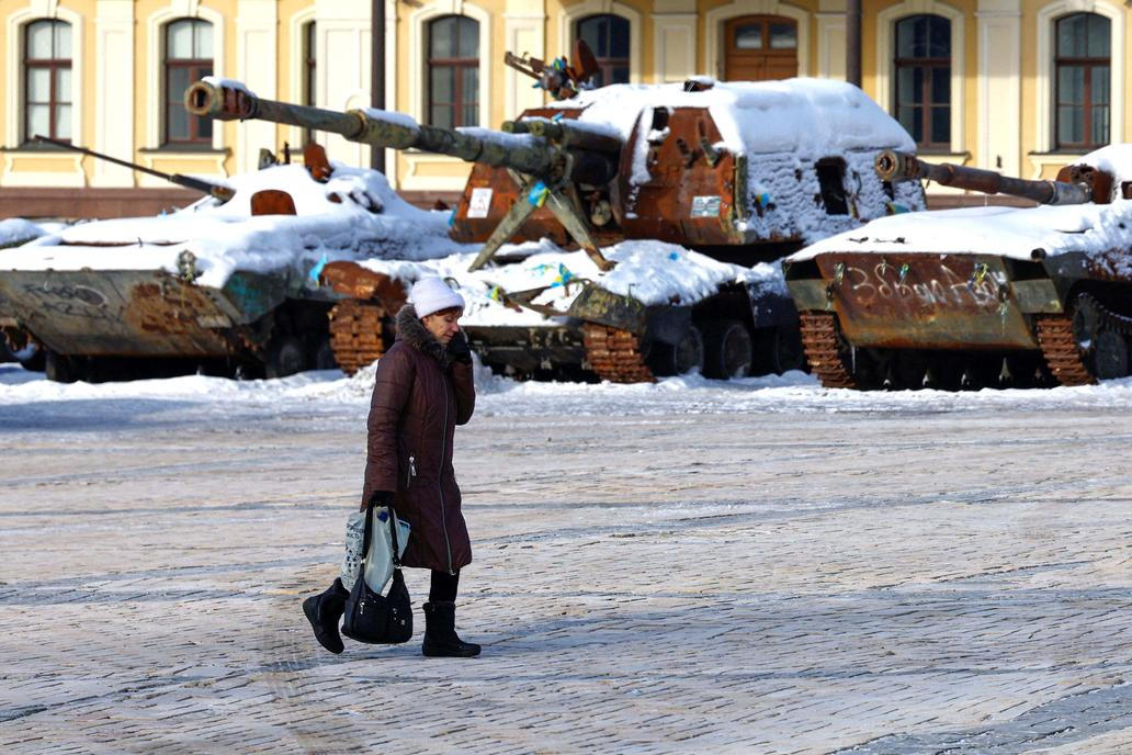 Škoda tyhle fotky minout: demonstrace za milion, prorok počasí nebo princ štvancem