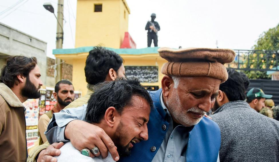 Deadly explosion at a Shi'ite Muslim mosque in Islamabad