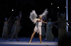 Na úvod předvedli italští umělci baletní představení na motivy soch Antonia Canovy.