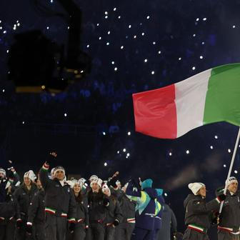 Nástup italských olympioniků v Miláně