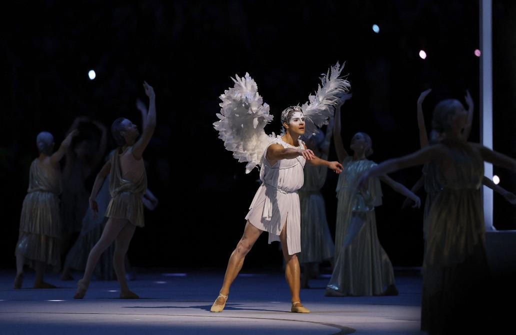 Na úvod předvedli italští umělci baletní představení na motivy soch Antonia Canovy.