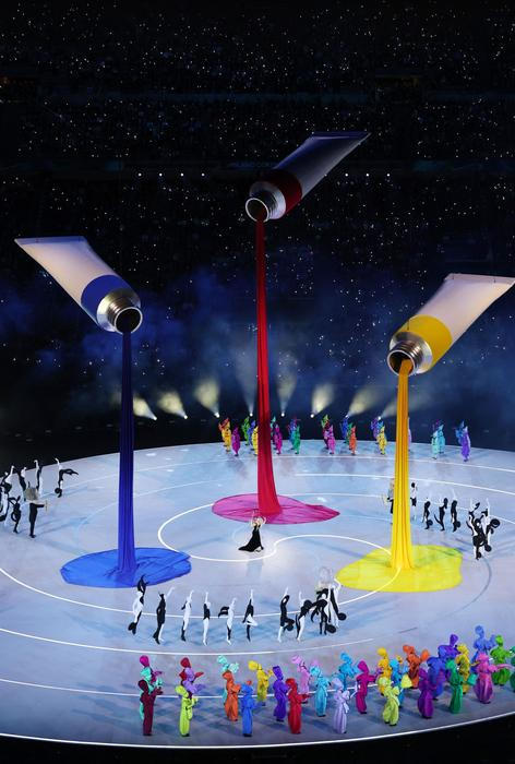 Zahajovací ceremoniál hrál všemi barvami