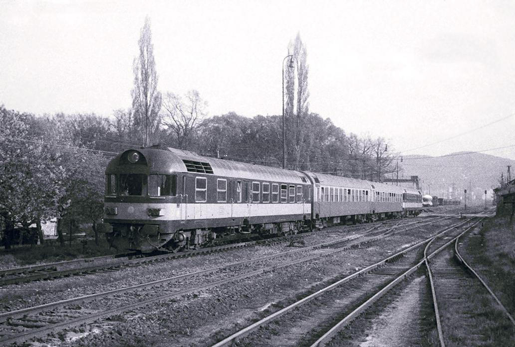 Motorový vůz Hydra