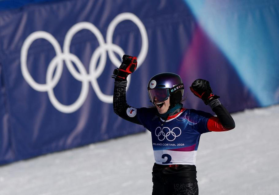 Zuzana Maděrová slaví zlato ve finále paralelního obřího slalomu na ZOH 2026