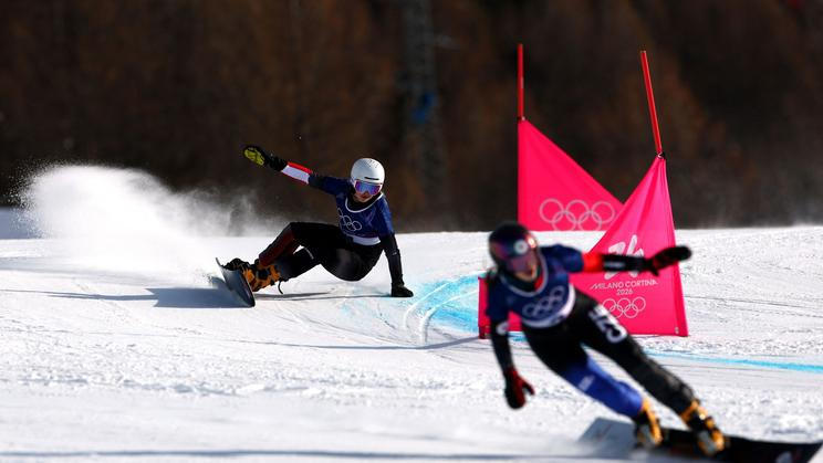 Paralelní obří slalom snowboardistek, ilustrační foto