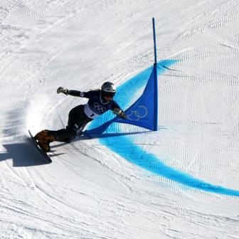 Ester Ledecká v osmifinále paralelního obřího slalomu na ZOH 2026