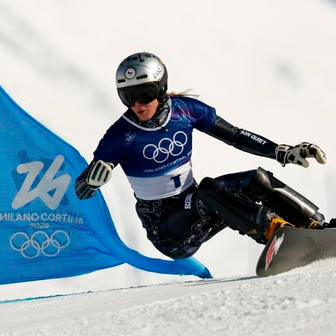 Ester Ledecká ve čtvrtfinále paralelního obřího slalomu na ZOH 2026