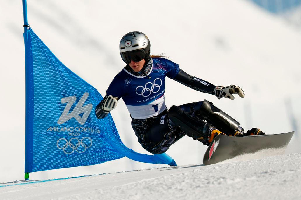 Ester Ledecká ve čtvrtfinále paralelního obřího slalomu na ZOH 2026