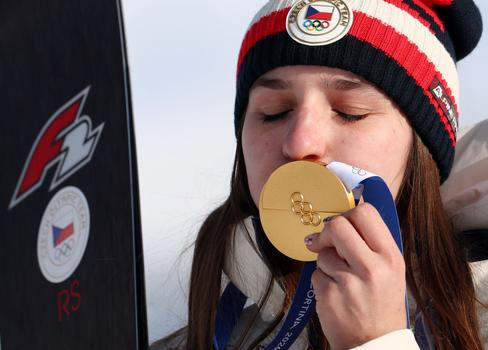Snowboard - Women's Parallel Giant Slalom Victory Ceremony