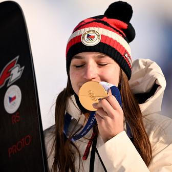 Snowboard - Women's Parallel Giant Slalom Victory Ceremony