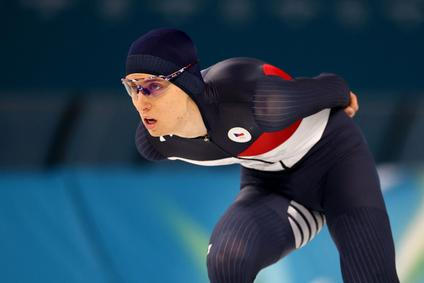 Rychlobruslař Metoděj Jílek v závodě na 5000 m na ZOH 2026