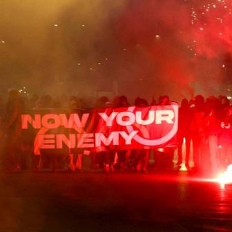 „Nepřátelé Itálie!“ Meloniová obvinila radikály z útoku na olympijský Milán