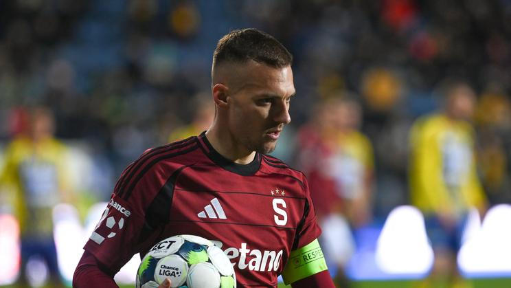 Lukáš Haraslín, fotbalista, sportovec