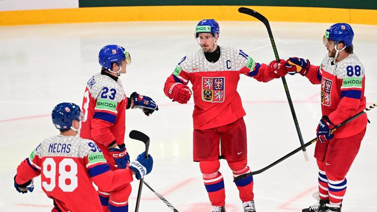 Martin Nečas, Lukáš Sedlák, Roman Červenka, David Pastrňák, hokejista, sportovec