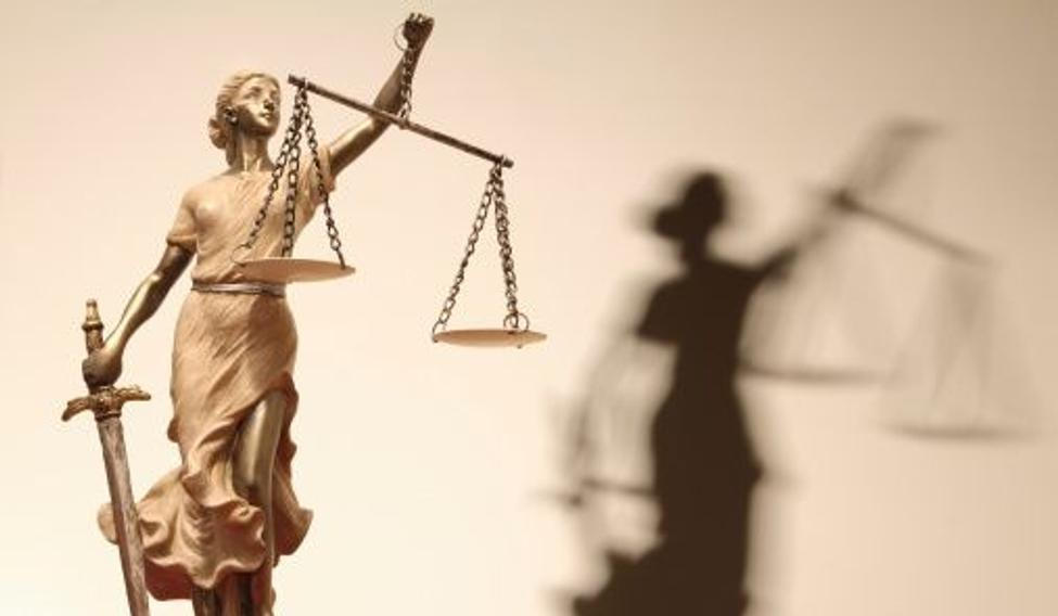 Justice, spravedlnost, právo, soud, váhy, ilustrační foto