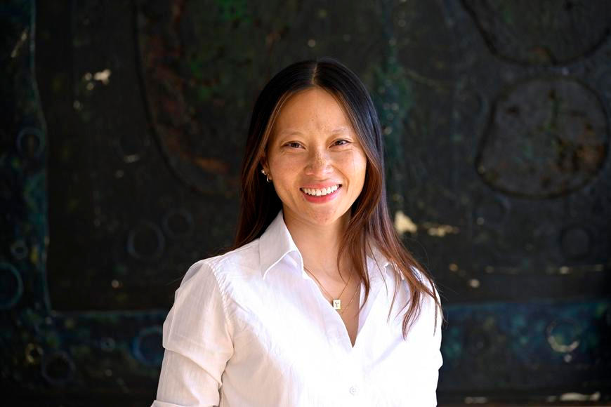 Asijatka v Česku má vtip. Kniha portrétuje komunitu, která dávno není jen „u stánku“