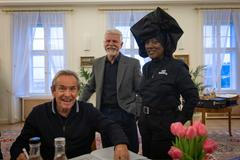 Prezident Petr Pavel s Jackym Ickxem a jeho chotí