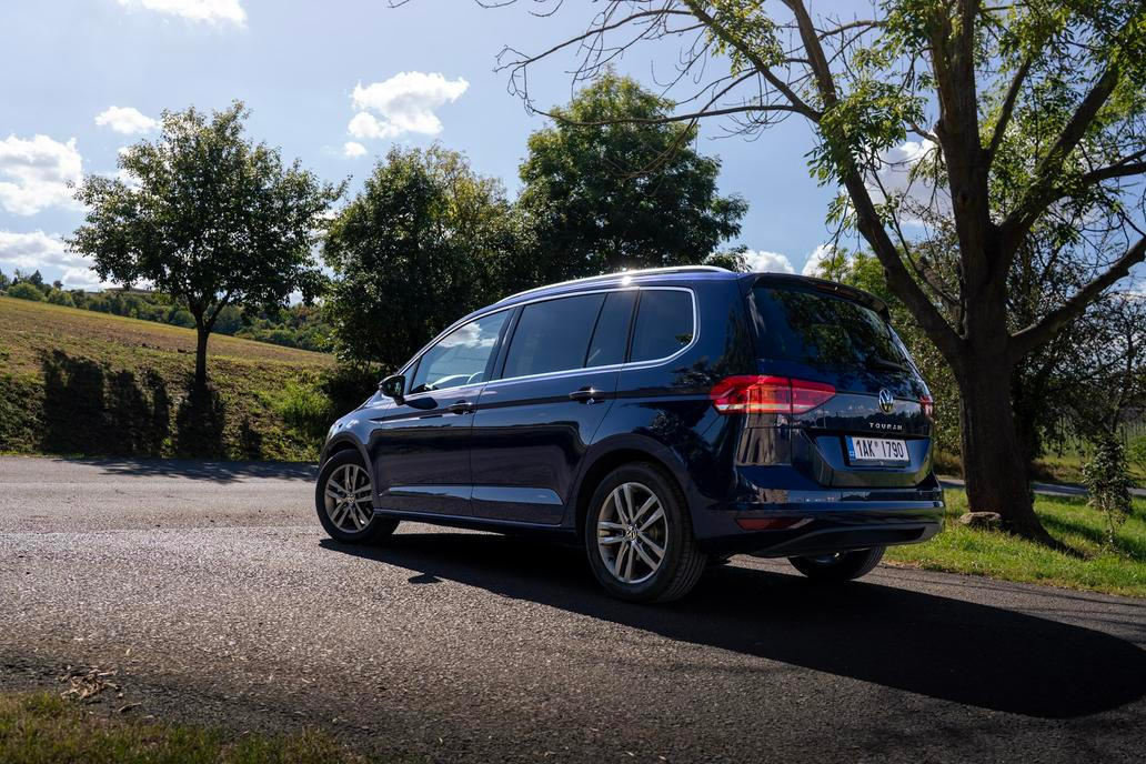 V Česku jsou dostupné poslední skladové a předváděcí vozy.