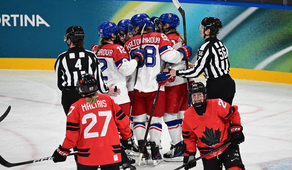 české hokejistky, sportovkyně, reprezentace Česko, ženský národní tým, družstvo, radost