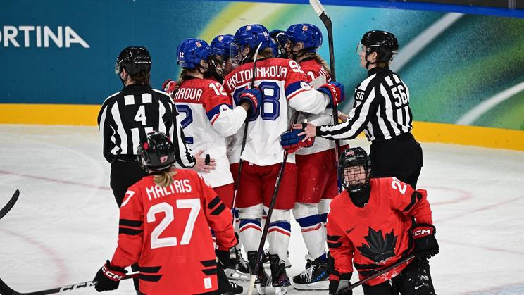 české hokejistky, sportovkyně, reprezentace Česko, ženský národní tým, družstvo, radost