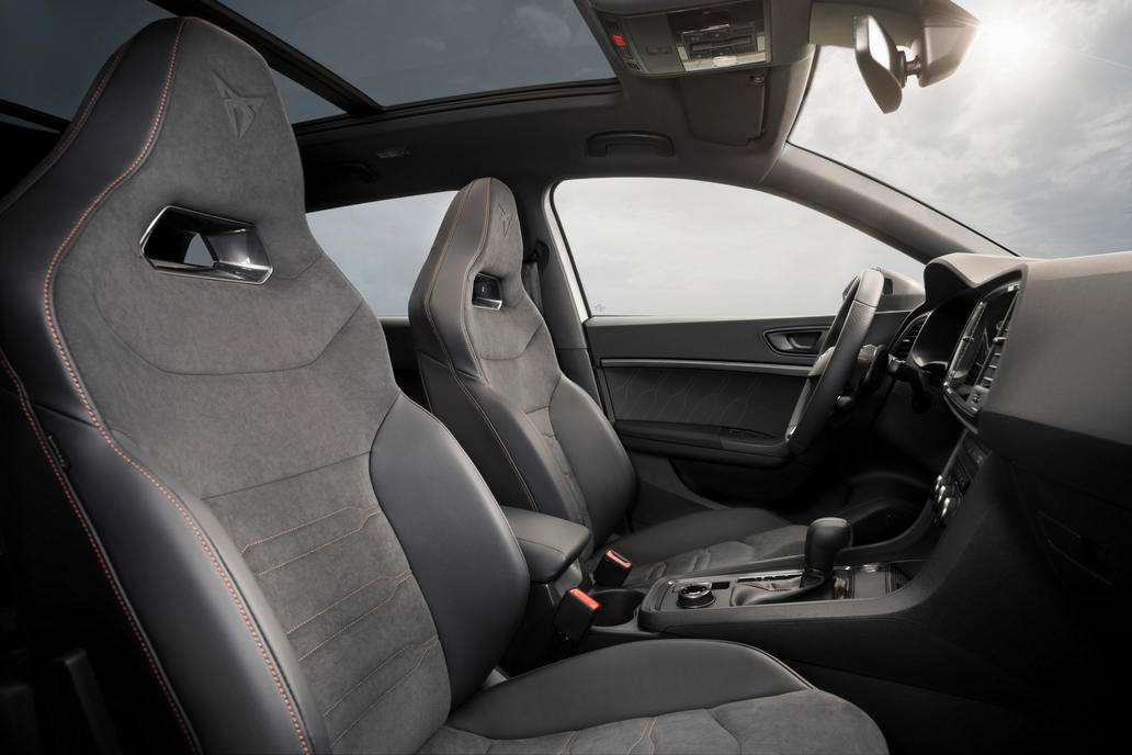 Nejlevnější novou skladovou Cupru Ateca teď koupíte za 756 789 korun.