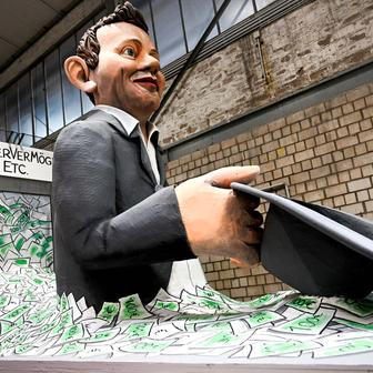 Bez kalhot a bez cenzury: Trump a spol. míří na německý karneval