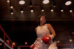 Sydney Sweeneyová ve filmu Christy.