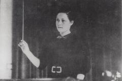 Česká hudební skladatelka a dirigentka Vítězslava Kaprálová se narodila v roce 1915 v Brně.