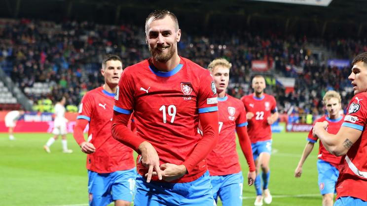 Tomáš Chorý, gól 2:0, radost, sportovec, fotbalista, CZE - GIB