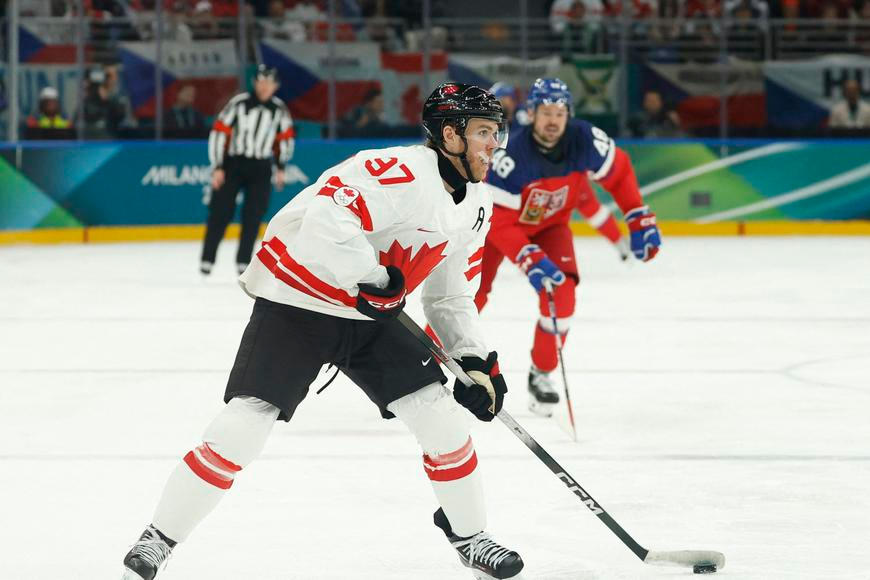 Čeští fanoušci? Cool, reagoval McDavid. Hvězdný parťák kvůli nervům nemohl spát