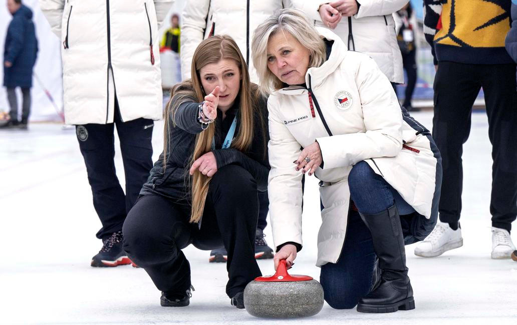 Hokejový dres č. 61 a prezident, který si to opravdu užívá