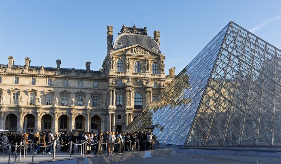 Illustration - Tourists Visit Museum of Louvre - Paris, France - 08 Feb 2026