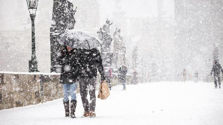 Karlův most / Sníh / Zima / Leden 2021 / Dap