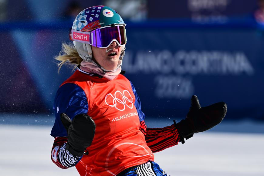Adamczyková je stříbrná! Česká snowboardcrossařka má svou třetí olympijskou medaili