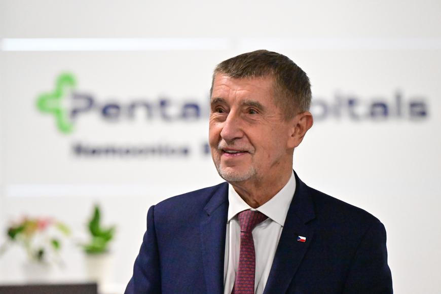 Nová obří nemocnice v Praze bude vojenská, oznámil Babiš