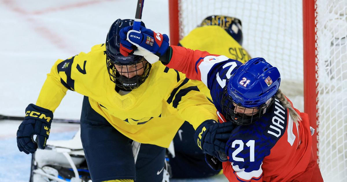 Konec snu o medaili. České hokejistky nestačily na Švédky