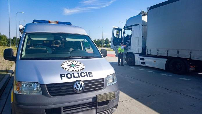 Ilustrační snímek, Dopravní policie, silniční kontrola, silniční kontroly, PČR, Policie České republiky, auto