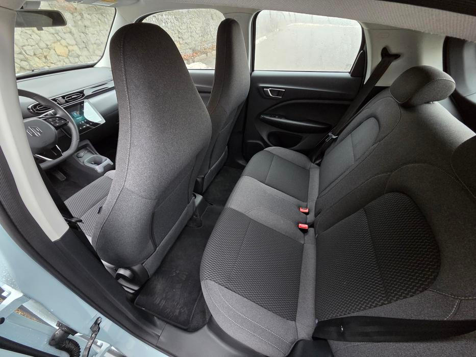 Na krátké trasy se sem posadí i dospělí.