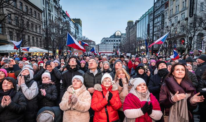 Demonstrace Stojíme za prezidentem