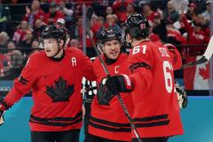 Kanaďané slaví gól