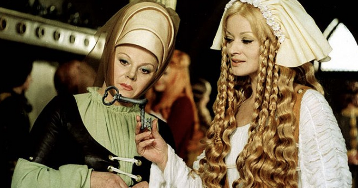 Jana Brejchová jako královna Eliška Pomořanská v Noci na Karlštejně.