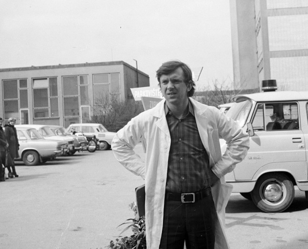 Jaromír Hanzlík v televizním seriálu Nemocnice na kraji města jaromir hanzlik, nemocnice na kraji mesta, zena