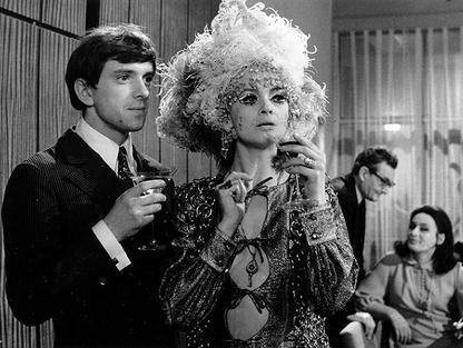 Jana Brejchová a Jaromír Hanzlík ve snímku Ďábelské líbánky