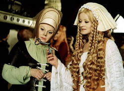 Jana Brejchová jako královna Eliška Pomořanská v Noci na Karlštejně.