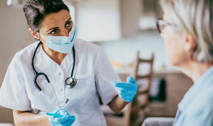 lekar, doktor, rouska, zena