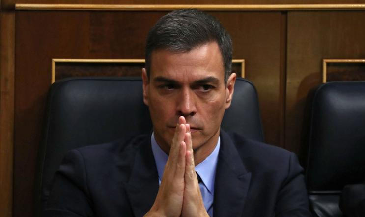 Španělský premiér Pedro Sánchez ve svém článku pro The New York Times tvrdí, že Západ přistěhovalce potřebuje, a proto jeho vláda přikročila k rozsáhlé amnestii půl milionu nelegálních imigrantů.